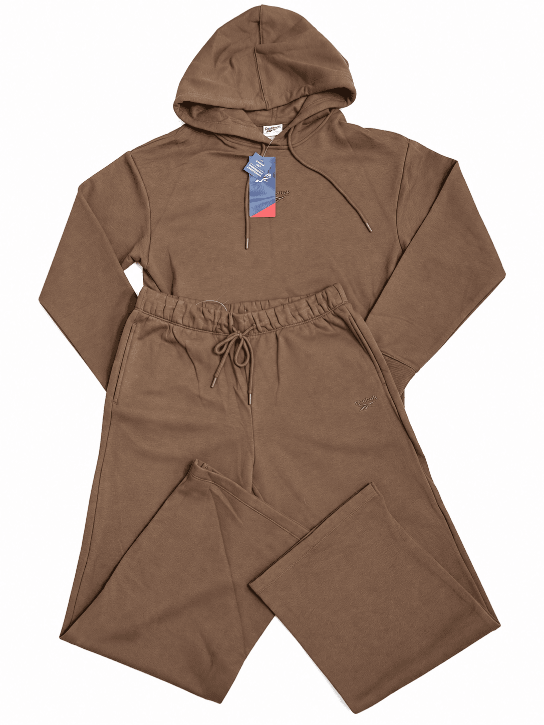 Conjunto deportivo Reebok café