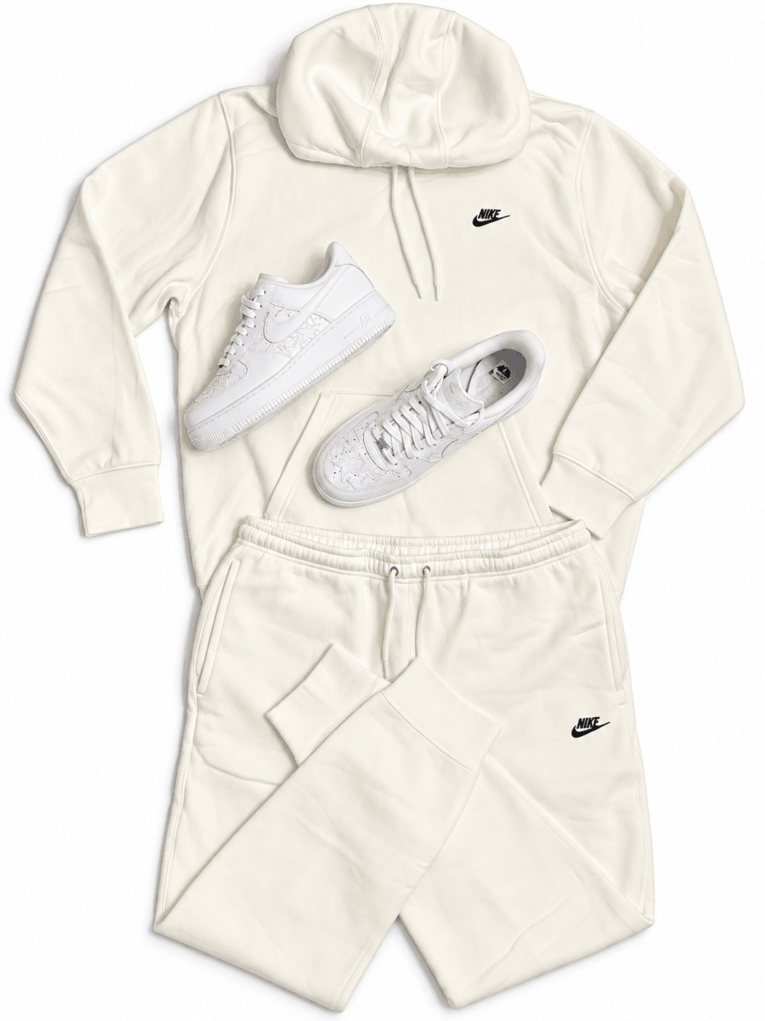 Conjunto Nike crema con tenis Air Force 1